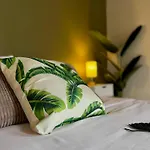 Ferienhaus Azorean T4 -peaceful Countryside 4 Bed Close To Spots *