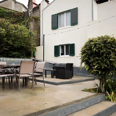 Azorean T4 -peaceful Countryside 4 Bed Close To Spots Prázdninový dům *