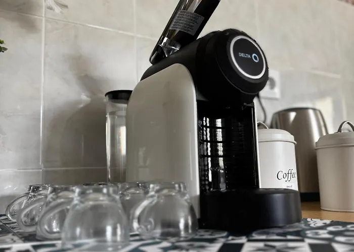 Azorean Stays T4 - 4 Bed Room Home In Sao Miguel - Close To Must-See Spots *