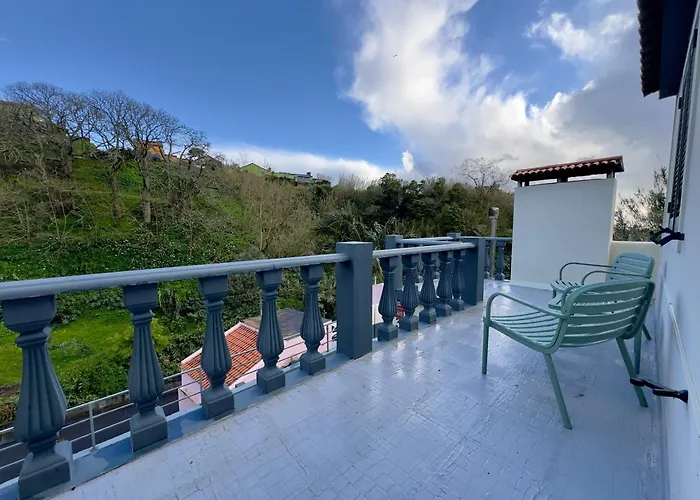 Azorean Stays T4 - 4 Bed Room Home In Sao Miguel - Close To Must-See Spots Feriehus Candelária