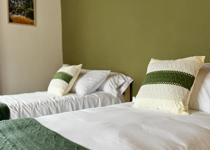 Azorean Stays T4 - 4 Bed Room Home In Sao Miguel - Close To Must-See Spots