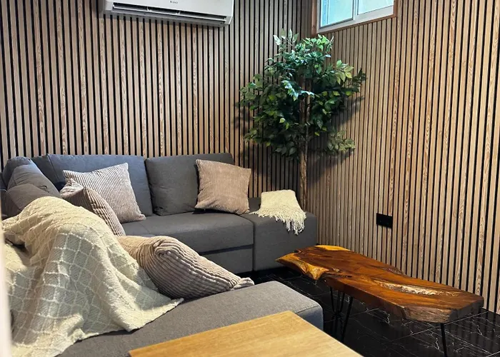 Feriehus Azorean Stays T4 - 4 Bed Room Home In Sao Miguel - Close To Must-See Spots *