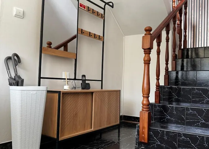 Azorean Stays T4 - 4 Bed Room Home In Sao Miguel - Close To Must-See Spots Candelária