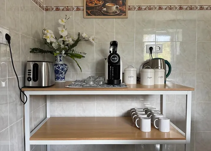 Feriehus Azorean Stays T4 - 4 Bed Room Home In Sao Miguel - Close To Must-See Spots Candelária